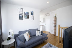 Modern furnished attic apartment with balcony; WIFI; Elevator; time-independent  Vienna, Austria Sunny & cozy Penthouse with Balcony ☼ DG4 Entire rental unit vacation rental 48628008