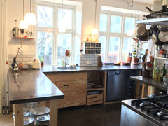 Hyggelig 3v lejlighed på hippe nørrebro i København. <br />Lejligheden ligger li Copenhagen, Denmark Unique and spacious place in the heart of Nørrebro Entire rental unit vacation rental 32417553