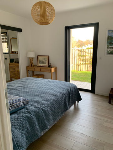 Belle chambre lumineuse au calme avec accès privé sur petit jardin et  parc du p  Chambre privée idéale pour villégiature à Bordeaux Private room in townhouse vacation rental 53870760