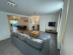 Venez profiter d'un appartement avec terrasse entièrement rénové juste à côté de Brussels, Belgium Appartement moderne full équipé avec terrasses Entire rental unit vacation rental 43173866