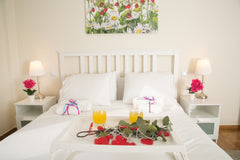 Renovated retro style luxurious apartment overlooking the Acropolis in the histo Palaio Faliro, Greece Spacious Renovated luxury flat Acropolis view Entire rental unit vacation rental 21994352
