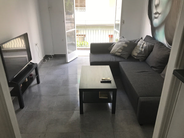Newly renovated apartment with 1 bedroom and 1 livingroom with bedsofa. Can easi Tyresö, Stockholm County, Sweden Cool apartment 5 min from Akropolis Entire rental unit vacation rental 20606927
