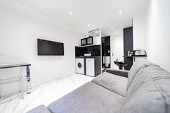 Studio fonctionnel situé dans le 6e arrondissement proche du parc de la Tête d'O Lyon, France Le petit Crequi - studio cosy-Parc de la Tête d'Or Entire rental unit vacation rental 596031648046295983