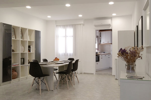 A recently renovated two-level apartment located in the heart of Rethymno, ready  Kamaraki Apartment- 100 sq. m, with office desk Entire rental unit vacation rental 34966979