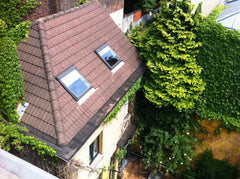 cozy  house , with 3 bedrooms in a  dependence of a Mansion , with a little  pat Saint-Josse-ten-Noode, Belgium Three rooms in  an ancient house Entire home vacation rental 7064376