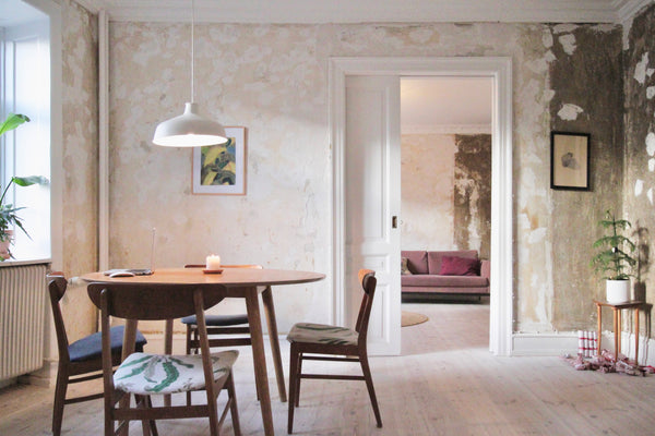 Come and stay in our our light and spacious 2-bedroom apartment in central Nørre Copenhagen, Denmark Bright, spacious apartment in central Nørrebro Entire condo vacation rental 517749511514510620