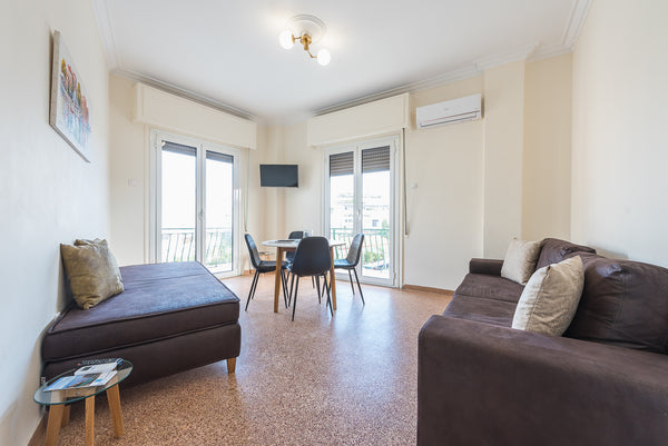 Cozy central  apartment with nice view<br /><br /><b>The space</b><br />We don’t Diemen, North Holland, Netherlands Budget Apartment for groups at Kerameikos Metro 27 Entire rental unit vacation rental 52960302