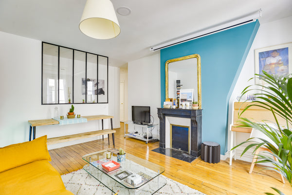 Charming & fresh new flat, 41 m2, in the heart of Paris (Montmartre, Pigalle...) Paris, France Stylish Parisian flat - 25 min from Airport ! Entire rental unit vacation rental 30052199