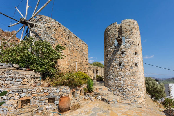 <b>Other things to note</b><br />The bathroom is not located inside the main are Greece Rustic Traditional Windmill Earthen home vacation rental 27791970