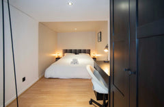 Simplifiez-vous la vie dans ce logement paisible et central.Nous aurons le plais Lyon, France Anvers 3 : Un duplex pour 2 à Jean Macé Entire rental unit vacation rental 757173683130011691
