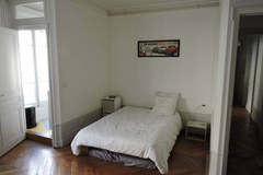 Chambre avec salle de bain privative dans une colocation de 130m² en plein centr Saint-Hilaire, France Chambre ac sdb privative dans coloc chill à Lyon 1 Private room in rental unit vacation rental 27460478