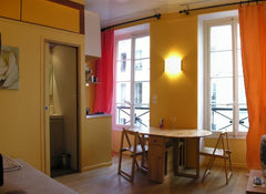 Centrally located in the heart of the city, this tiny studio ( 18 m2 / 196 sqft  Paris, France Lovely Studio in the heart of Paris Entire rental unit vacation rental 19562981
