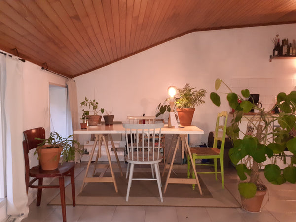 Grand studio de 40m2. Calme & toutes commodités et centre ville :<br />*Transpor Lyon, France Studio 40m2 - métro garibaldi (calme & proche C.V) Entire rental unit vacation rental 22093556