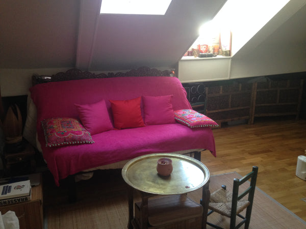 Studio mansardé sans vis à vis 5° étage avec ascenseur près de bastille.<br /><b Paris, France Studio très calme quartier Bastille - gare de Lyon Entire rental unit vacation rental 19077756