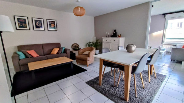 Bienvenue chez nous !<br />Si vous cherchez un point de chute pendant la fameuse Lyon, France Grand appartement Centre Lyon Entire rental unit vacation rental 770363864967887712