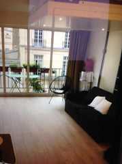 À cinq minutes à pied de l'Arc de triomphe et des Champs Elysées, vous séjourner Paris, France Arc de Triomphe & Champs Elysées A Place to Live Entire rental unit vacation rental 23937184