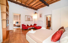  United Kingdom Athens Multi-unit building Private room in rental unit vacation rental 29311370