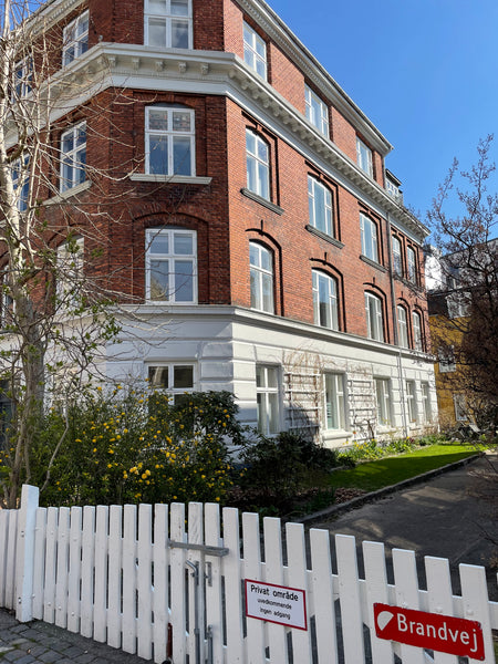 Cozy, bright and smart ground floor family home apartment on a centrally located Frederiksberg, Denmark Smart family friendly apt 5 min from the lakes Entire condo vacation rental 49890450