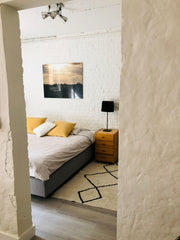 Studio entièrement rénové de +/- 40m² situé à hauteur rue de la maison avec entr Brussels, Belgium Studio neuf de +/- 40m² Entire condo vacation rental 637551856127790163