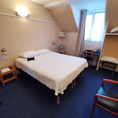 PERMANENT RECEPTION & ARRIVAL <br />Receptionist on spot 24/24h<br />FREE CANCEL Paris, France Double room in the heart of Saint-Germain des Prés Room in boutique hotel vacation rental 20739501