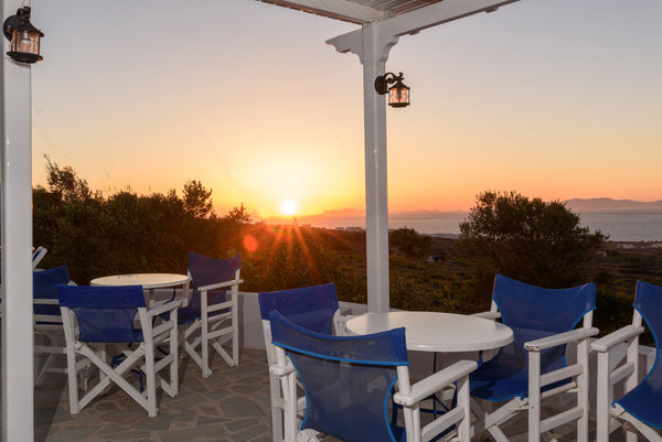 Unique Galini is a complex of rooms and studios in Oia Santorini, the most popul  Unique Galini Oia Santorini for 2 persons Private room in bed and breakfast vacation rental 41654610