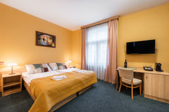 Double room with extra bed, equipped with air conditioning, private bathroom, LC  Modern DOUBLE room with extra bed - 3 people ! Room in hotel vacation rental 50836375