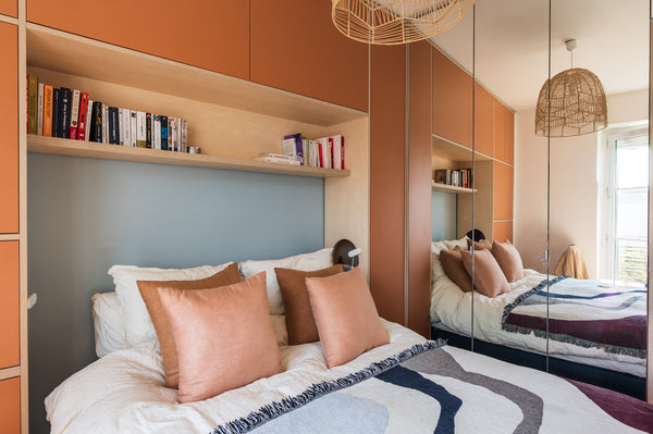 A deux pas du Canal Saint Martin, dans un quartier à la fois paisible et vivant, Paris, France The nest : superbe 2 pièces au Canal St Martin Entire condo vacation rental 29427864