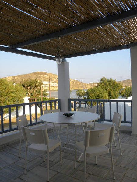 Questa casa cielo/terra è una delle più pratiche dell’isola. Si trova in una zon Greece Avlomonas 1 Entire home vacation rental 4658234