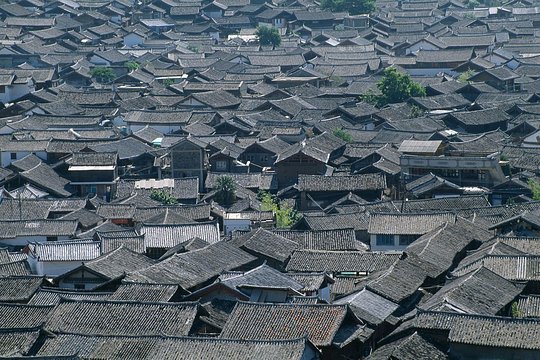 8 Days Yunnan Province:Kunming  Dali  Lijiang Shangri La Tour (5 star hotel)  Private Tours and Travel Guide Asia Shanghai CITY Kunming Destination Tour