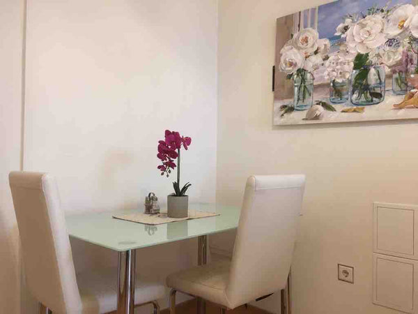 Diese Wohnung liegt im Herzen von Ottakring und besteht aus Vorzimmer Zimmer Küc Vienna, Austria 5A Neues Appartement Entire rental unit vacation rental 37195319