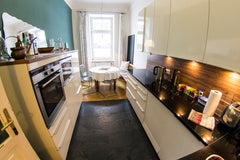 Die gemütliche Altbauwohnung ist renoviert und hat hohe Räume. Die Küche ist vol Vienna, Austria City Apartment Floridsdorf Entire rental unit vacation rental 24650581