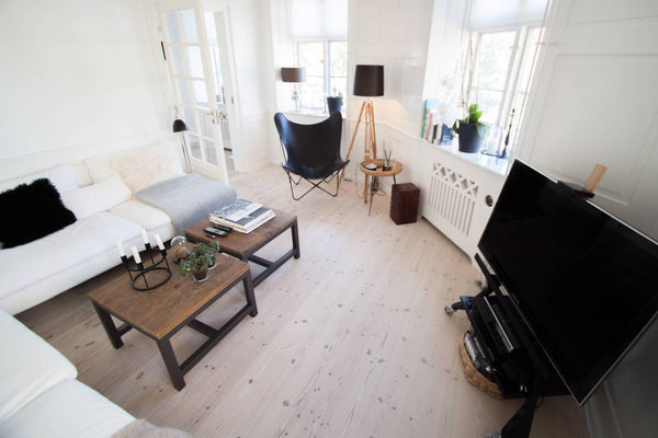This perfect apartment is the epitome of a classic, cozy, and beautiful Copenhag  Bright, extravagent city center apt - *canal view* Entire rental unit vacation rental 20634924