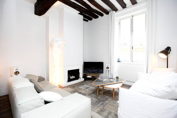 In the heart of the most authentical area of Paris, le Marais, ancient house, re Paris, France CHARMS COSINESS AND DESIGN IN LE MARAIS Entire rental unit vacation rental 21304550