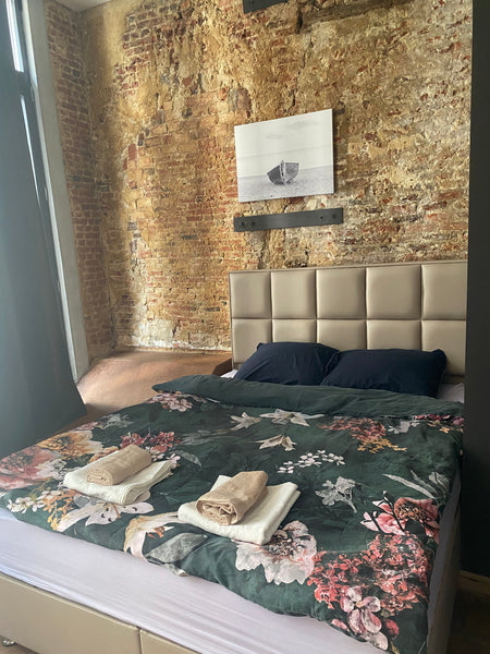 central location in the heart of Antwerp<br /><br /><b>The space</b><br />Welcom Antwerp, Belgium Your home in Antwerp N3 Private room in serviced apartment vacation rental 671627599442080391
