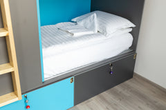 With a lot of space and confortable beds, in the near of Danube and 10 minutes t Vienna, Austria Ideal place for groups in Vienna Shared room in hostel vacation rental 36804776