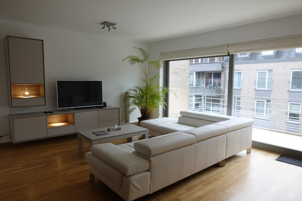 Cozy and bright one bedroom apartment with parking located in Woluwe Saint Lambe Brussels, Belgium Brand new and modern apartment in Brussels! Entire rental unit vacation rental 42903072