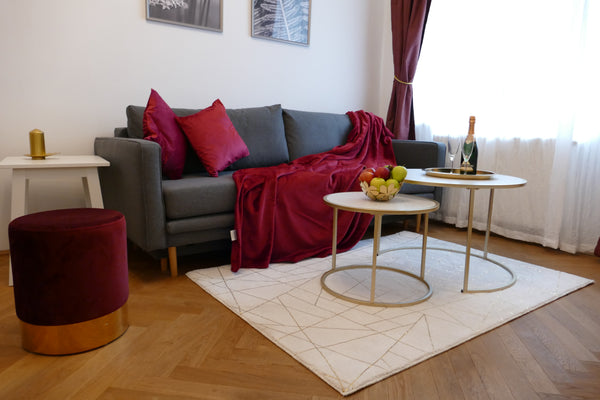 Unsere neu und mit Liebe zum Detail eingerichtete 2-Zimmer Wohnung an der U3, lä  Stylische 2-Zimmer Wohnung, ruhig und zentral Entire rental unit vacation rental 625405559007236523