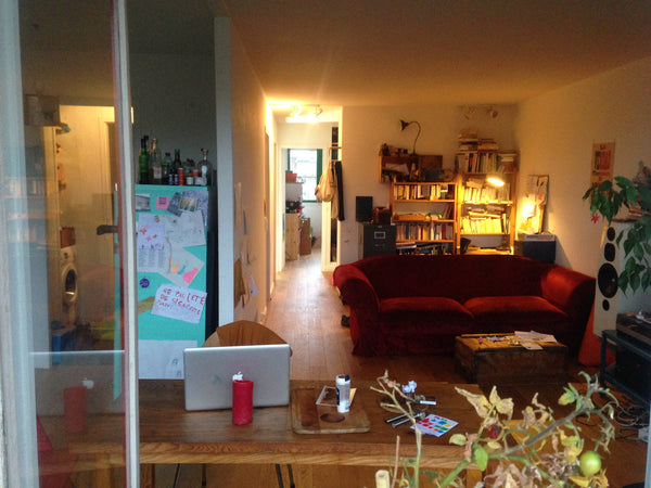 L'appartement est au 8eme étage, exposé est-ouest, la balcon donne directement a Paris, France Appartement 74 m2 père Lachaise Entire rental unit vacation rental 22596750
