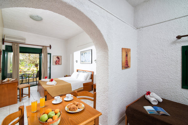 The apartment features a double, a single bed and a trundle bed. It is ideal for  Comfortable Central Apartment for 4 Entire rental unit vacation rental 7143395