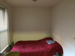 Small room for 1 person, mainly for 1 or 2 nights stay. R train 1 block away bus New York, United States Condo in Regó park  · 1 bedroom · 1 bed · 1 shared bath Private room in condo vacation rental 22309568