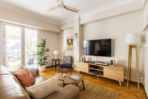 Beautiful 75m2 two-bedroom apartment filled with greenery, music and arts, steps Toronto, Ontario, Canada Modern Athens Home with Balcony near Kolonaki Entire rental unit vacation rental 51437166