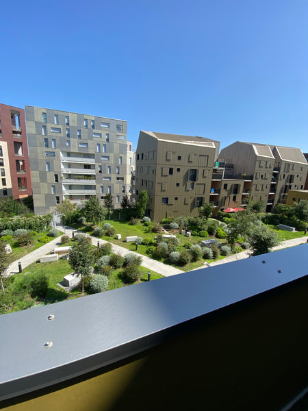 Ce logement paisible offre un séjour détente pour toute la famille.<br /><br /><  Super appartement au cœur  de Bordeaux Entire condo vacation rental 51209872