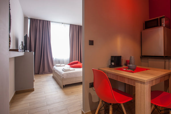 A unique mini Suite specially designed for couples! Centrally located in the hea Elliniko, Greece Ruby suite Syntagma Entire rental unit vacation rental 30057760