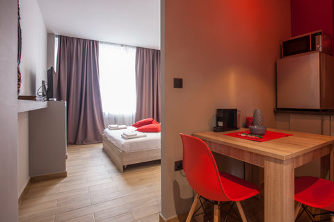 A unique mini Suite specially designed for couples! Centrally located in the hea Elliniko, Greece Ruby suite Syntagma Entire rental unit vacation rental 30057760