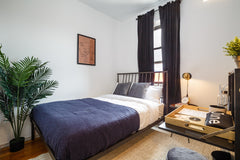 This clean, charming and glossy room is available for a long-term or a <br />     Rental unit in New York · 3 bedrooms · 1 bed · 0 shared baths Private room in rental unit vacation rental 45429765