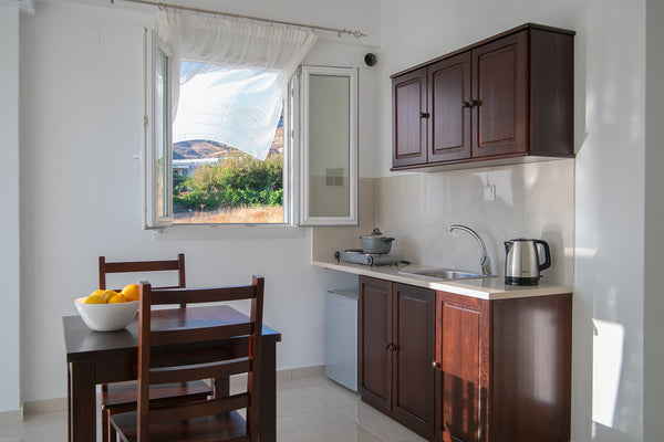 Apartment is spacious and bright and has its own well equipped kitchen and a lar Heraklion, Greece Odysseas, Apartment 2 Entire rental unit vacation rental 44335003