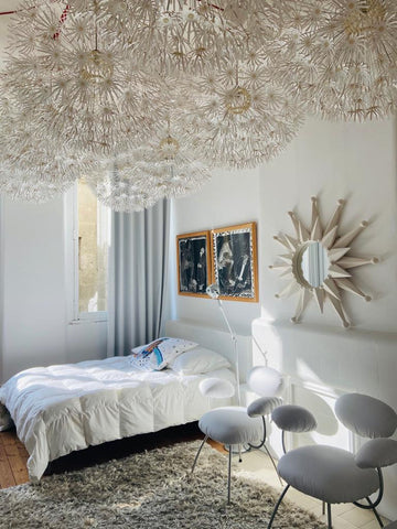 Au coeur du centre ville de Bordeaux, dans un immeuble ancien je vous propose un  Magnifique Studio Centre ville de Bordeaux Entire rental unit vacation rental 48460990