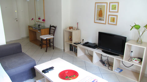 AQA No2 is 1-bedroom apartment (47m2), on the 2nd floor.<br />-excellent located Athens, Attica, Greece AQA-No2 1-bedroom, smart tv, fiber connection, Entire rental unit vacation rental 10995