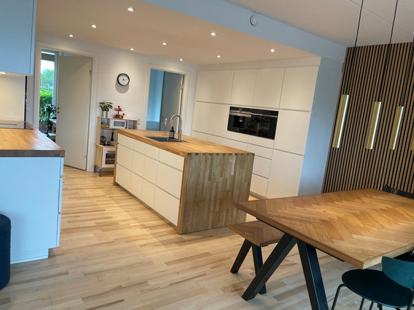 Welcome!<br />You and your family will be close to everything when you stay at o Copenhagen, Denmark Unik stuelejlighed med havudsigt og have Entire condo vacation rental 654569308877057446