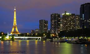 Lovely 20m2 studio on the 4th floor very sunny and quiet overlooking garden , lo Paris, France Studio renovated bright and quiet Entire rental unit vacation rental 7027996